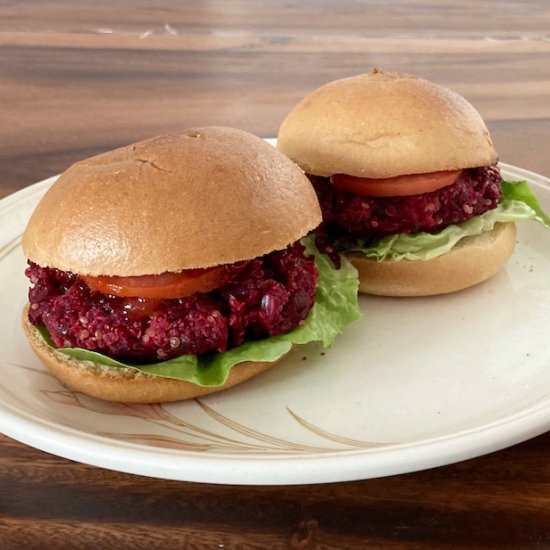 Vegan Beetroot Burgers