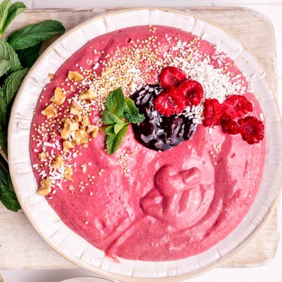 Raspberry Smoothie Bowl