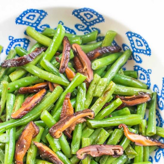 Green Beans with Shiitake Mushrooms