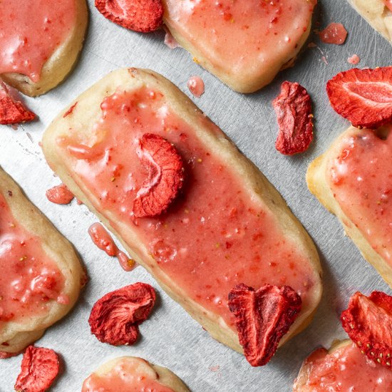 Strawberry Shortbread Cookies