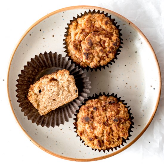 Bakery Cinnamon Streusel Muffins