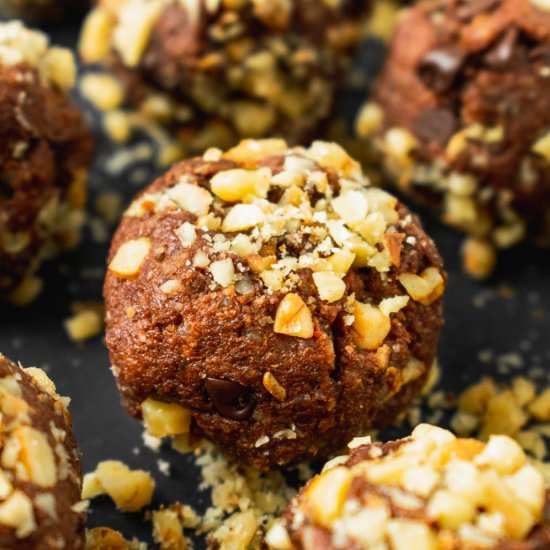 Quinoa Walnut Brownie Bliss Bites