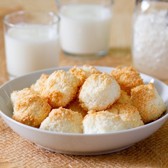 Coconut macaroons