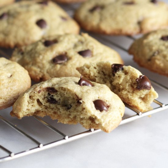 Oat Flour Chocolate Chip Cookies