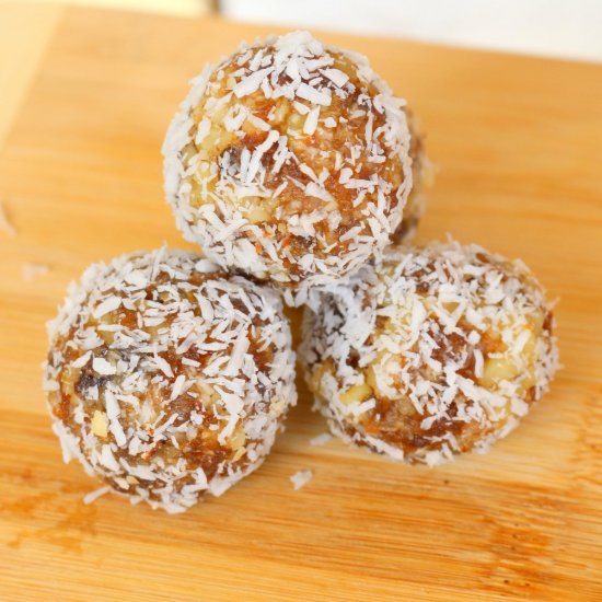 Healthy Energy Apricot Balls