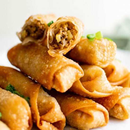 Cheeseburger Egg Rolls