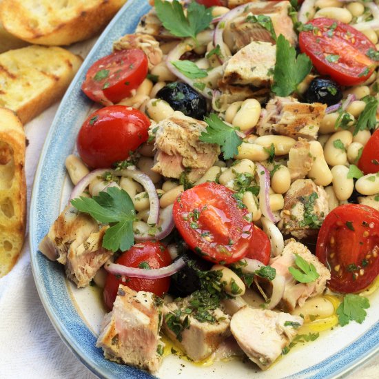 Grilled Tuna and White Bean Salad