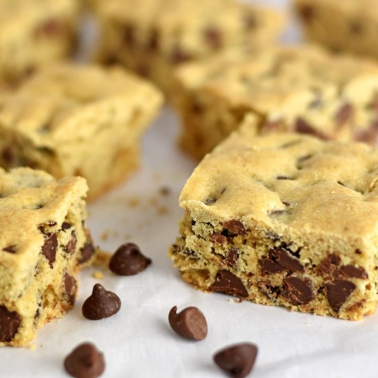 GF Chocolate Chip Cookie Bars