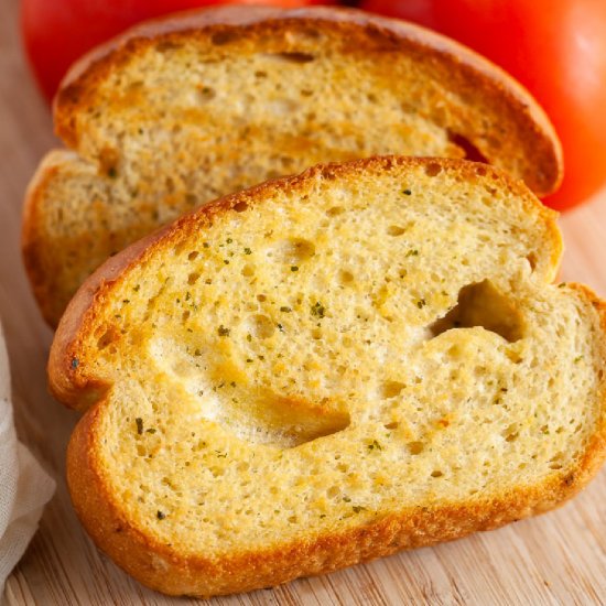 Air Fryer Garlic Bread -Texas Toast