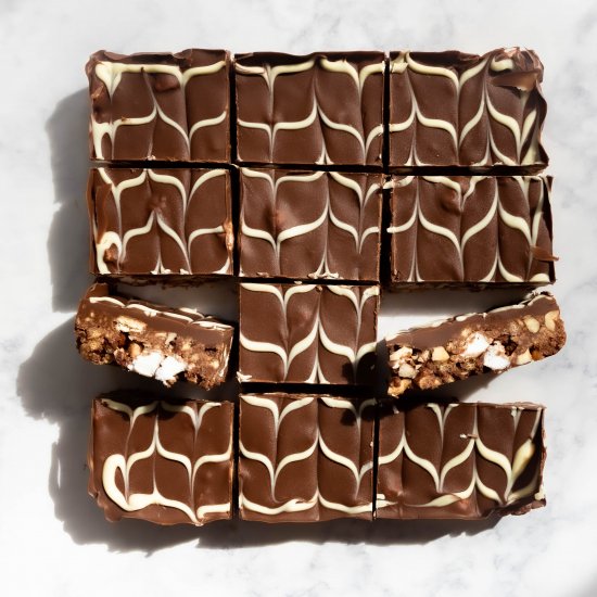 No-Bake Chocolate Hazelnut Traybake