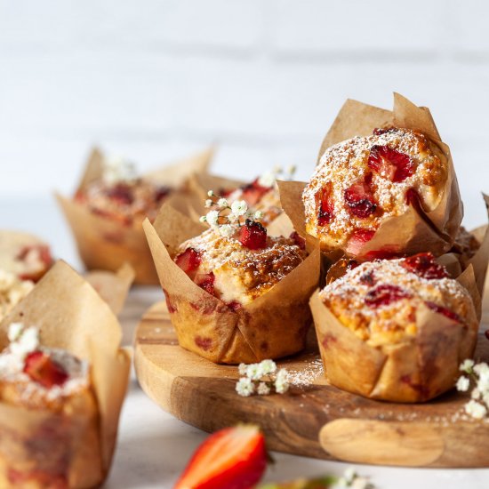 Vegan Breakfast Strawberry Muffins