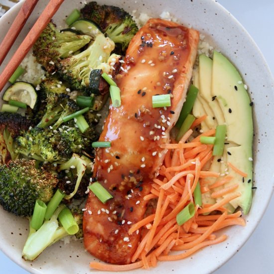 Whole30 Teriyaki Salmon Bowl