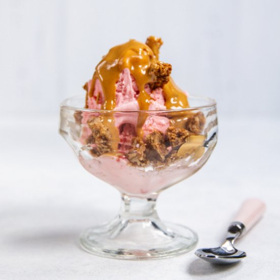 5 Ingredient PB & J Sundae