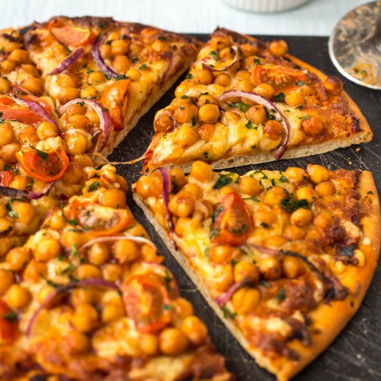 BBQ chickpea pizza