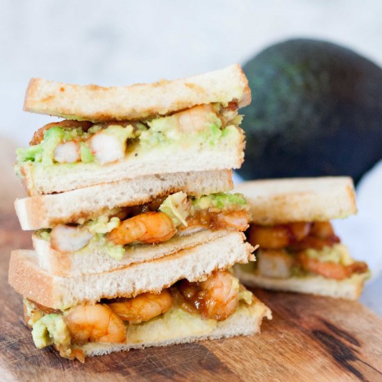 Sandwich with shrimps and avocado