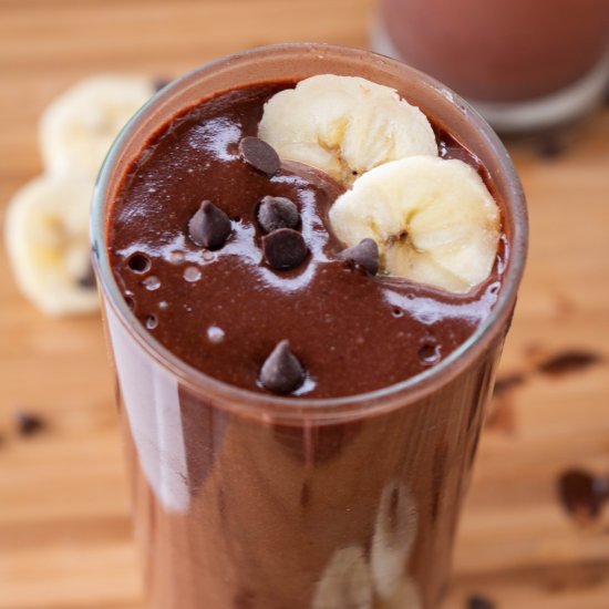 Healthy Chocolate Banana Milkshake