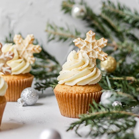 Bourbon Egg Nog Cupcakes