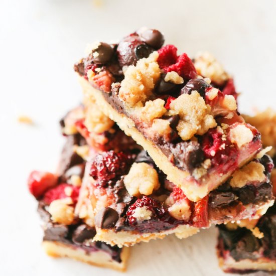 Mixed Berry Crumble Bars Recipe