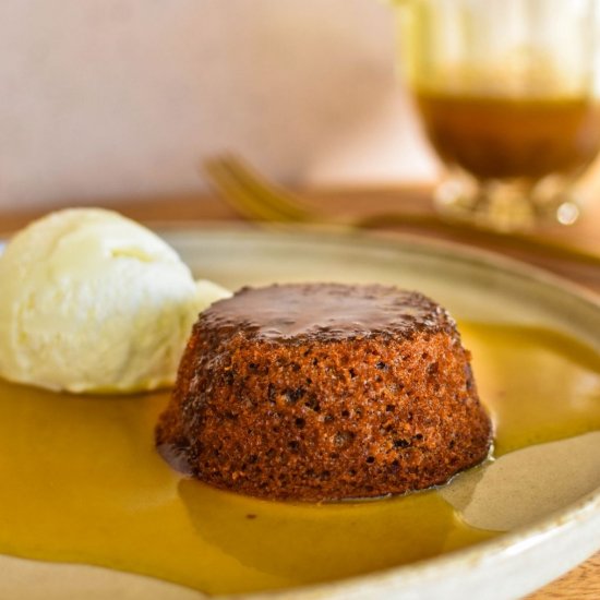 Sticky Date Pudding