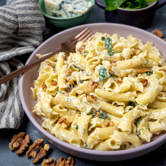 Blue Cheese Pasta with Spinach