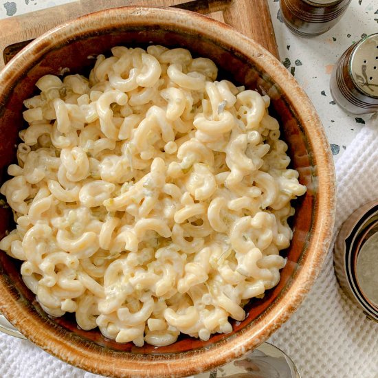 Kid-friendly Pickle Relish Macaroni