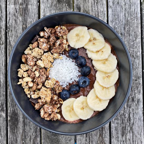 Vegan Choc & Banana Smoothie Bowl