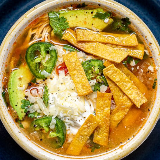 Instant Pot Chicken Tortilla Soup