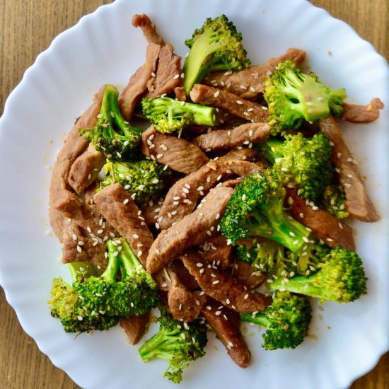 Keto Beef and Broccoli Stir Fry