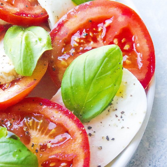 Easy Tomato Caprese