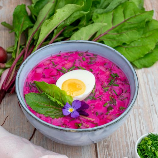 Cold beetroot soup with cucumber