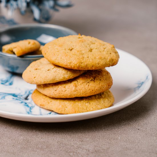 Keto Coconut Cookies