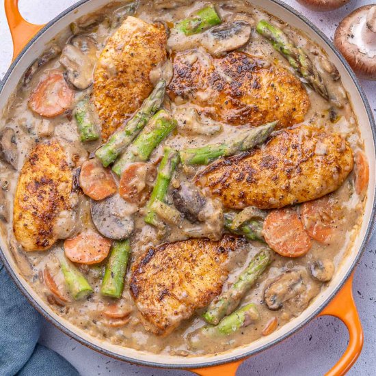 CHICKEN FRICASSEE