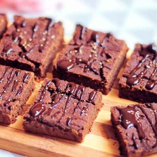 Sweet potato carob brownies