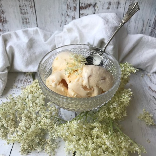 Elderflower Ice Cream