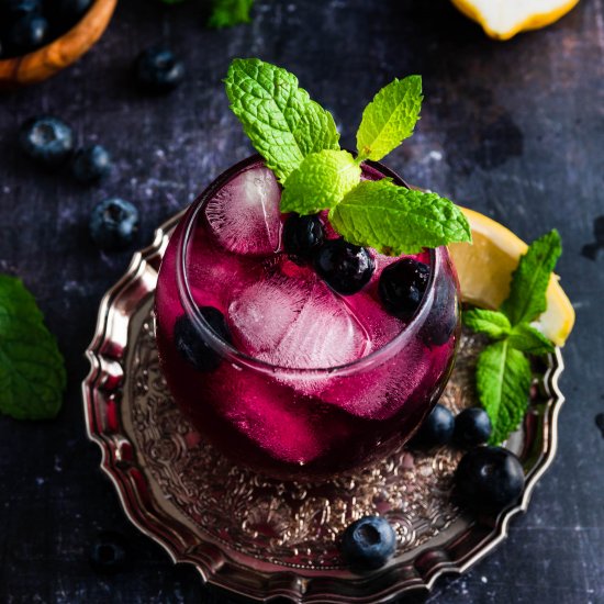 Blueberry Whiskey Smash Cocktail