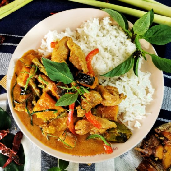 Thai red chicken curry