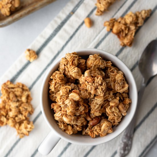 Easy Peanut Butter Granola