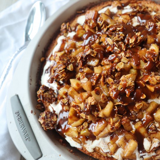 Oatmeal Cookie Caramel Apple Pie