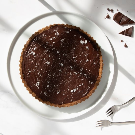 Salted Caramel & Chocolate Tarte