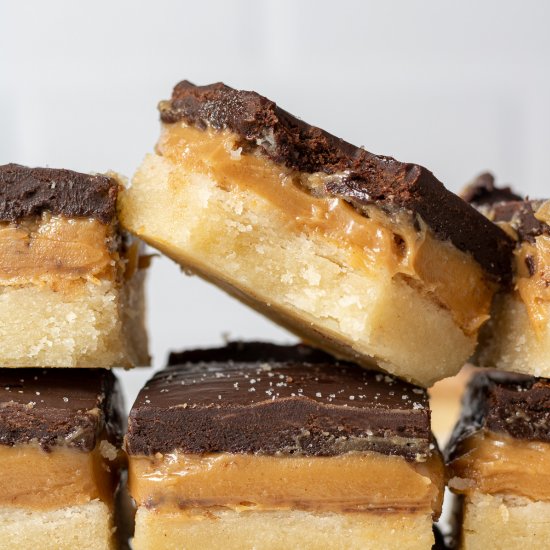 Vegan Millionaire’s Shortbread Bars