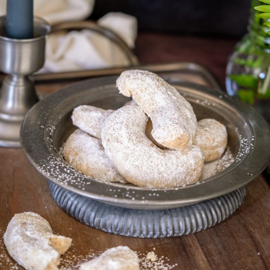 Almond Crescent Cookies