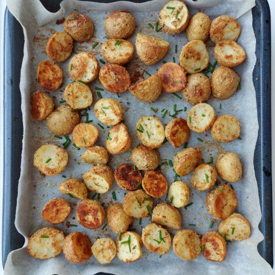 Parmesan Garlic Roasted Potatoes