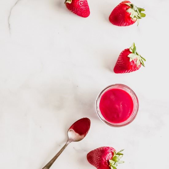 Easiest Strawberry Sauce