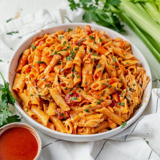 One Pot Buffalo Chicken Pasta | DF