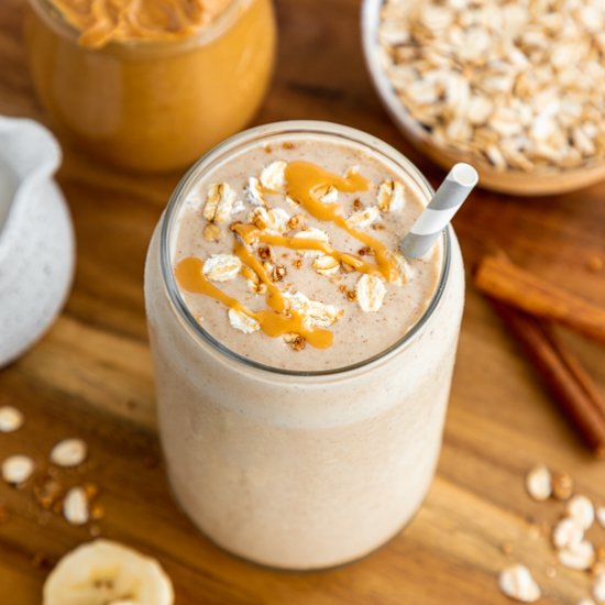 Peanut Butter Oatmeal Smoothie