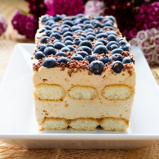 No-bake blueberry cake