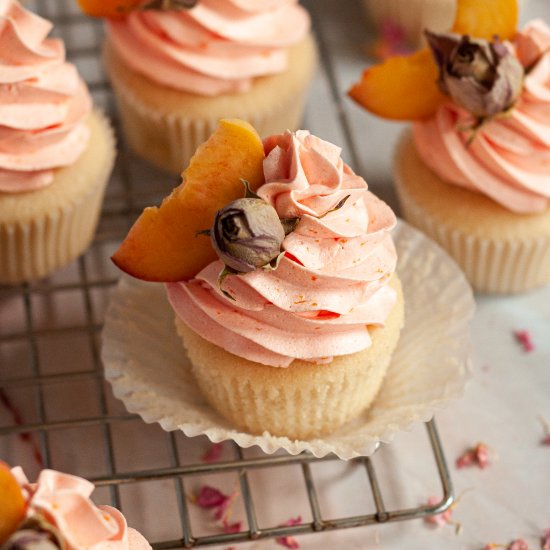 Peach Rose Cupcakes