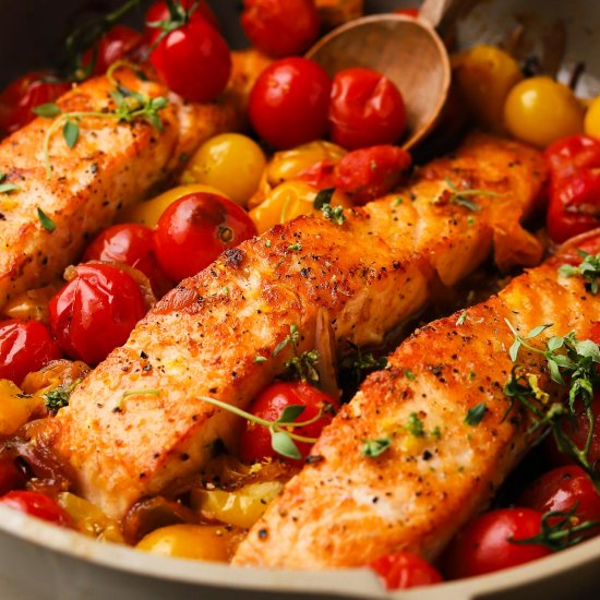 Seared Salmon with Cherry Tomatoes