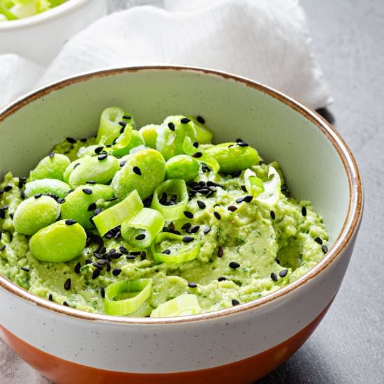 Easy Vegan Avocado & Edamame Dip