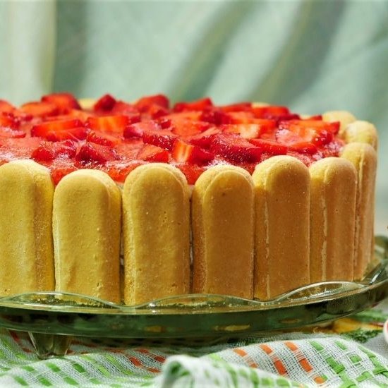 Ladyfinger Strawberry Cheesecake